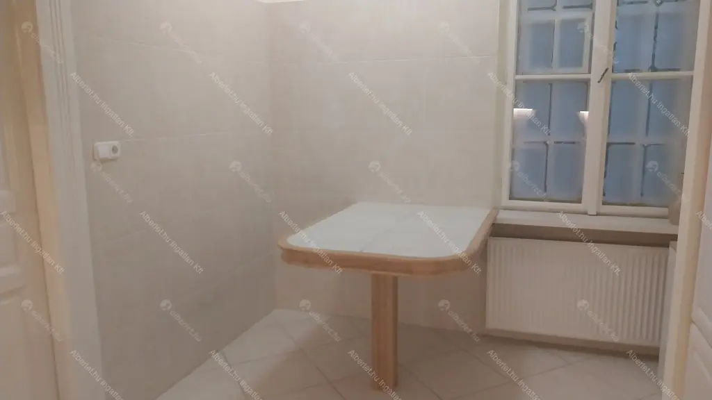 Kiadó albérlet 350000 Ft/hó áron: Budapest, III. kerület  Pacsirtamező utca. Mérete: 111 nm, 3 szobás | Alberlet.hu - 6680292