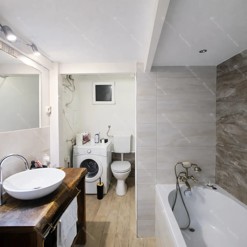 Kiadó albérlet 215000 Ft/hó áron: Budapest, III. kerület  Pacsirtamező utca. Mérete: 36 nm, 1 szobás | Alberlet.hu - 6692674