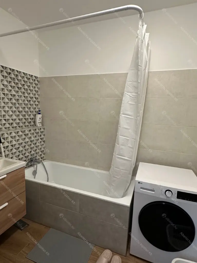 Kiadó albérlet 300000 Ft/hó áron: Budapest, III. kerület  Pacsirtamező utca. Mérete: 48 nm, 2 szobás | Alberlet.hu - 6679635