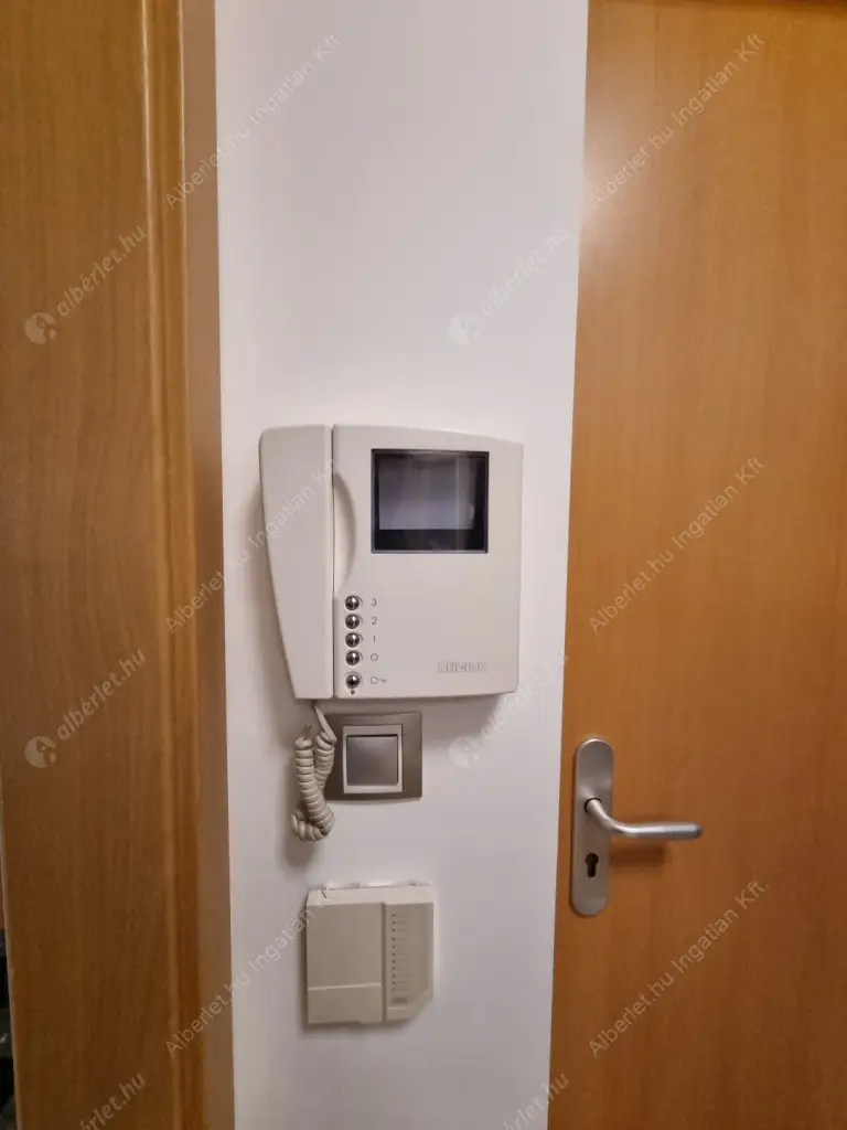 Kiadó albérlet 290000 Ft/hó áron: Budapest, III. kerület  Pacsirtamező utca. Mérete: 54 nm, 2 szobás | Alberlet.hu - 6585513