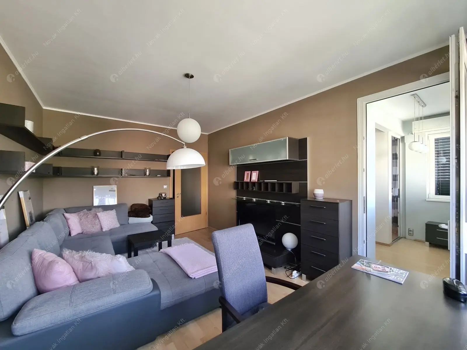 Kiadó albérlet 275000 Ft/hó áron: Budapest, III. kerület  Pacsirtamező utca. Mérete: 54 nm, 2 szobás | Alberlet.hu - 6588801