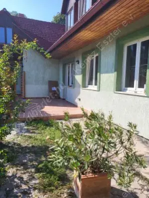 Kiadó albérlet 450000 Ft/hó áron: Budapest, III. kerület  Petőfi utca. Mérete: 103 nm, 4 szobás | Alberlet.hu - 6512603