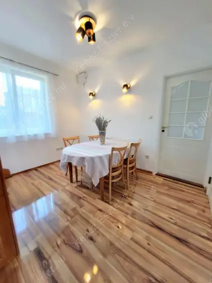 Kiadó albérlet 450000 Ft/hó áron: Budapest, III. kerület  Petőfi utca. Mérete: 103 nm, 4 szobás | Alberlet.hu - 6512610