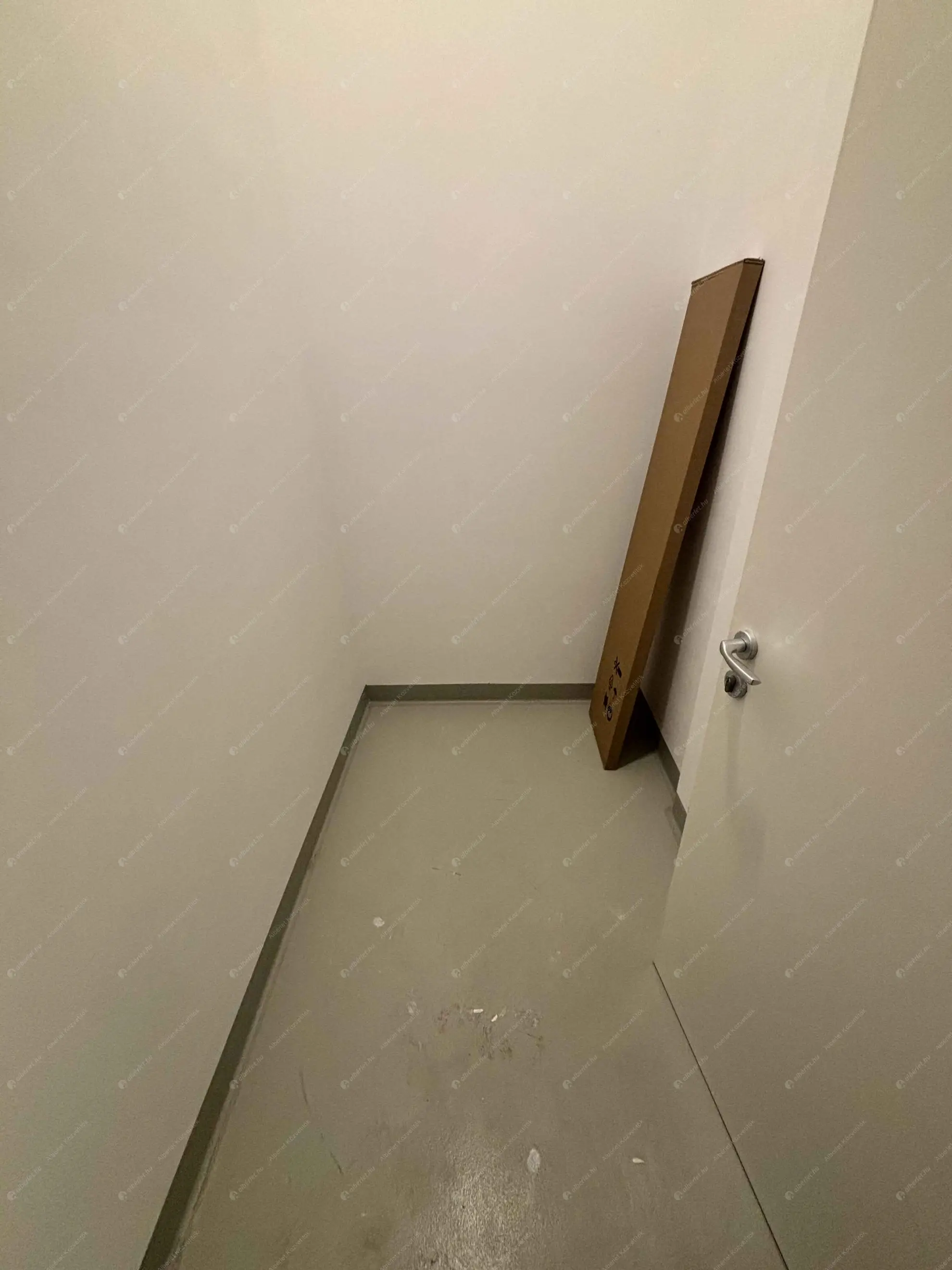 Kiadó albérlet 250000 Ft/hó áron: Budapest, III. kerület  Pünkösdfürdő utca. Mérete: 46 nm, 2 szobás | Alberlet.hu - 6593567