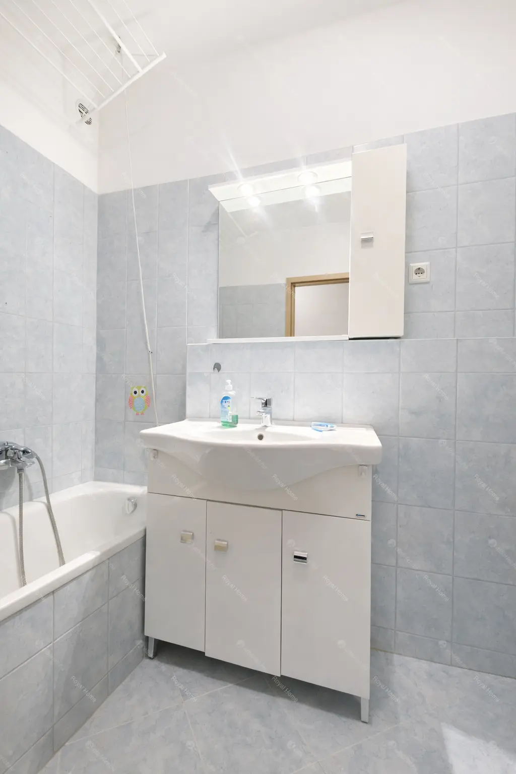 Kiadó albérlet 240000 Ft/hó áron: Budapest, III. kerület  Pünkösdfürdő utca. Mérete: 52 nm, 2 szobás | Alberlet.hu - 6662598