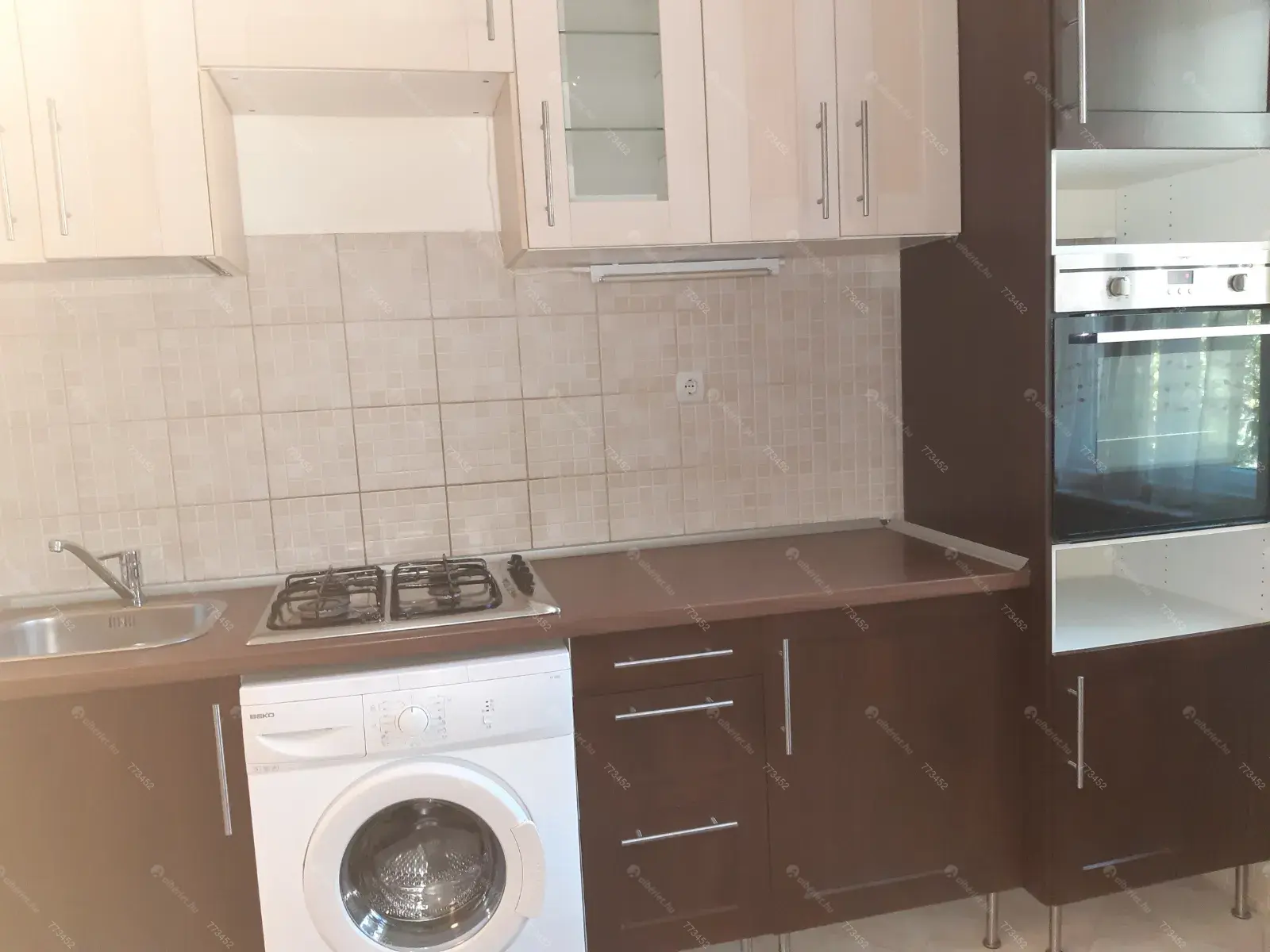 Kiadó albérlet 190000 Ft/hó áron: Budapest, III. kerület   Raktár utca . Mérete: 35 nm, 1 szobás | Alberlet.hu - 6645345