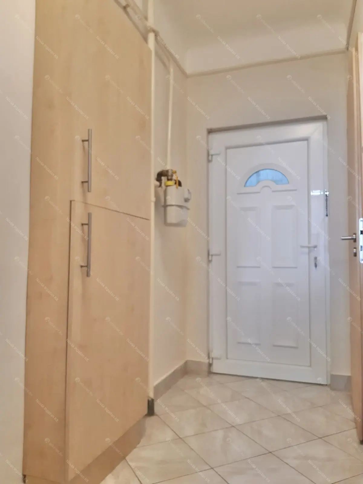 Kiadó albérlet 190000 Ft/hó áron: Budapest, III. kerület  Raktár utca. Mérete: 35 nm, 1 szobás | Alberlet.hu - 6646984