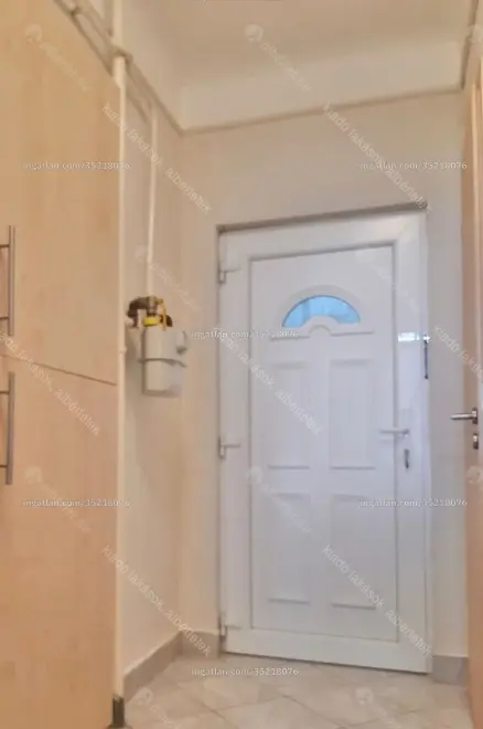 Kiadó albérlet 190000 Ft/hó áron: Budapest, III. kerület  Raktár utca. Mérete: 35 nm, 1 szobás | Alberlet.hu - 6647554