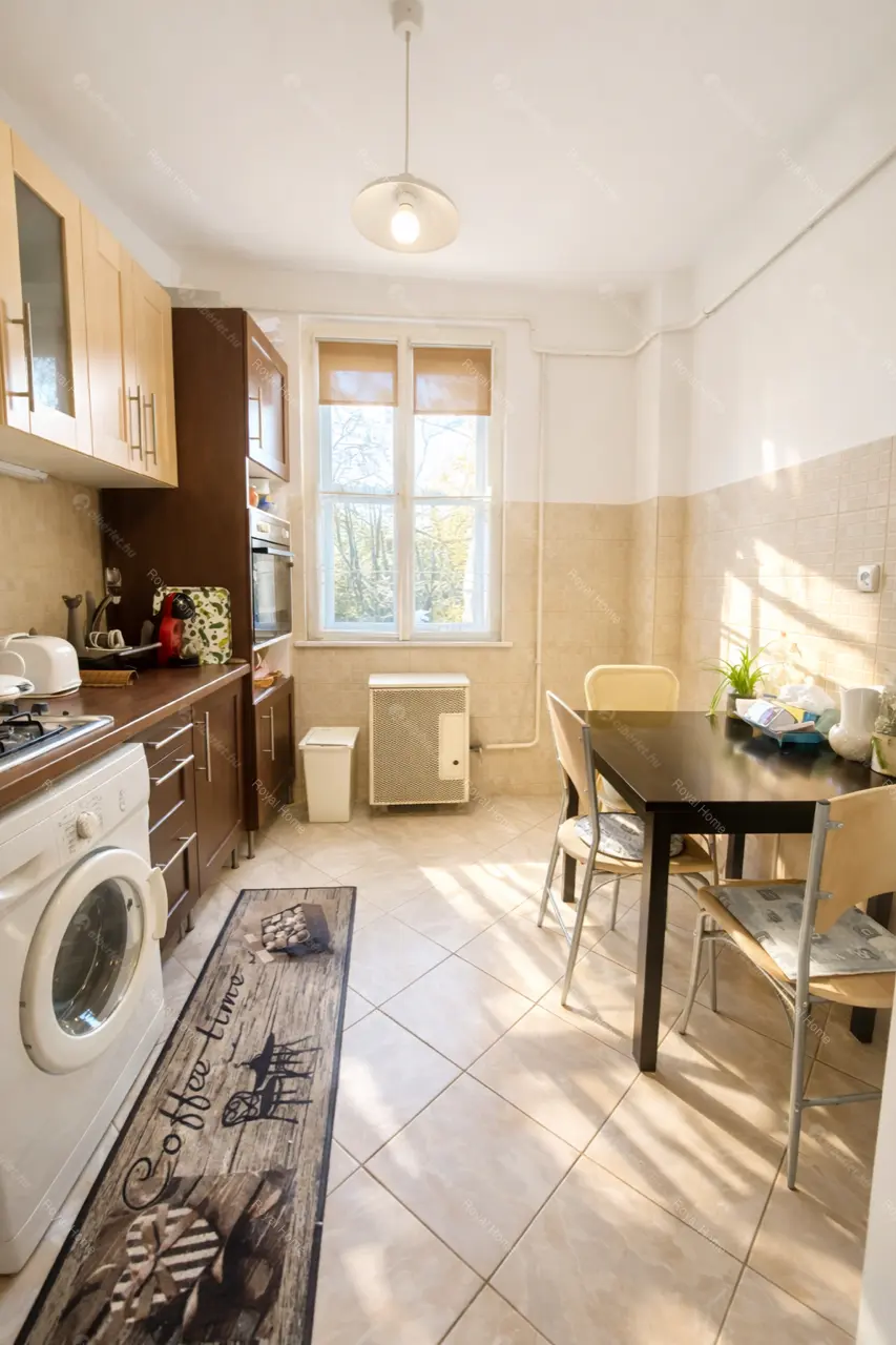 Kiadó albérlet 190000 Ft/hó áron: Budapest, III. kerület  Raktár utca. Mérete: 35 nm, 1 szobás | Alberlet.hu - 6653292