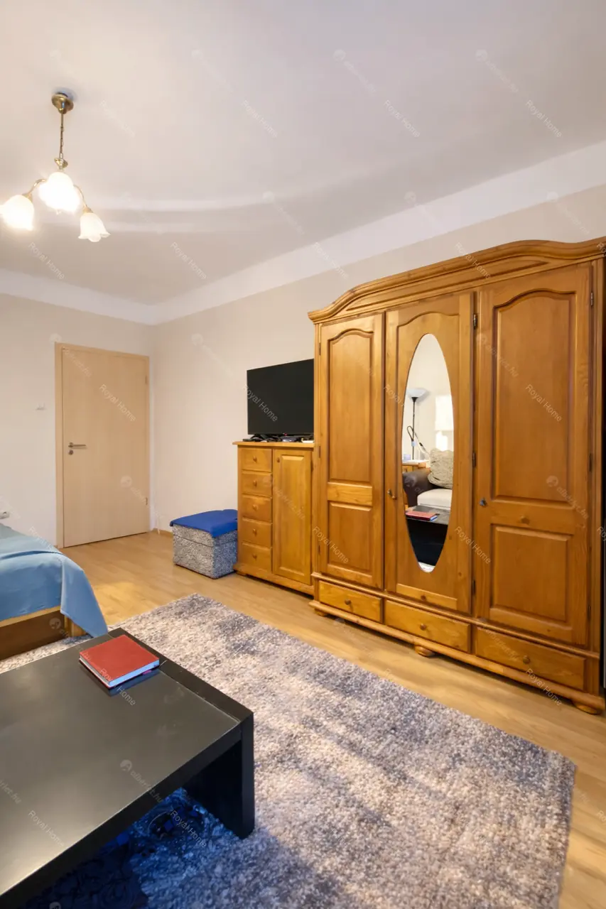 Kiadó albérlet 190000 Ft/hó áron: Budapest, III. kerület  Raktár utca. Mérete: 35 nm, 1 szobás | Alberlet.hu - 6653294