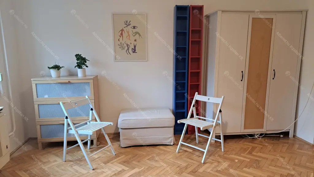 Kiadó albérlet 180000 Ft/hó áron: Budapest, III. kerület  Raktár utca. Mérete: 35 nm, 1 szobás | Alberlet.hu - 6690767