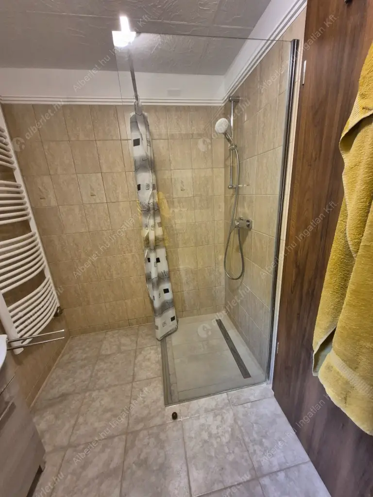 Kiadó albérlet 230000 Ft/hó áron: Budapest, III. kerület  Rókavár utca. Mérete: 27 nm, 2 szobás | Alberlet.hu - 6566185