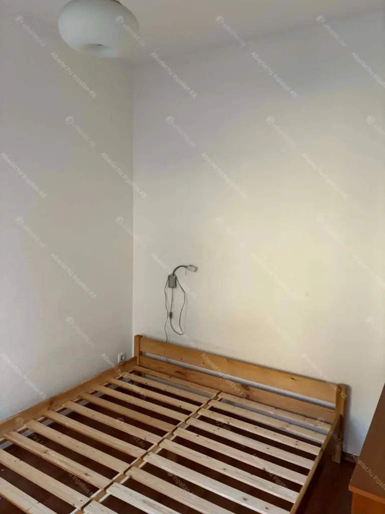 Kiadó albérlet 240000 Ft/hó áron: Budapest, III. kerület  Selmeci utca. Mérete: 39 nm, 2 szobás | Alberlet.hu - 6692435