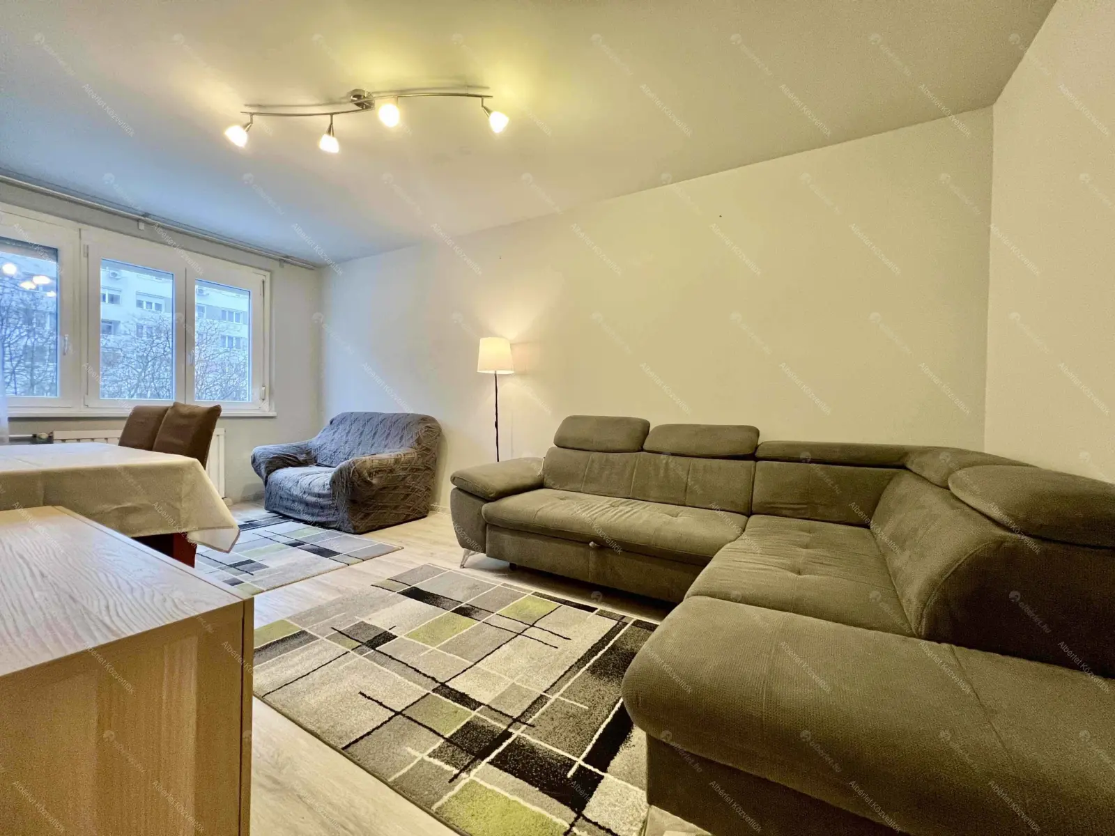 Kiadó albérlet 220000 Ft/hó áron: Budapest, III. kerület  Solymár utca. Mérete: 48 nm, 2 szobás | Alberlet.hu - 6642819