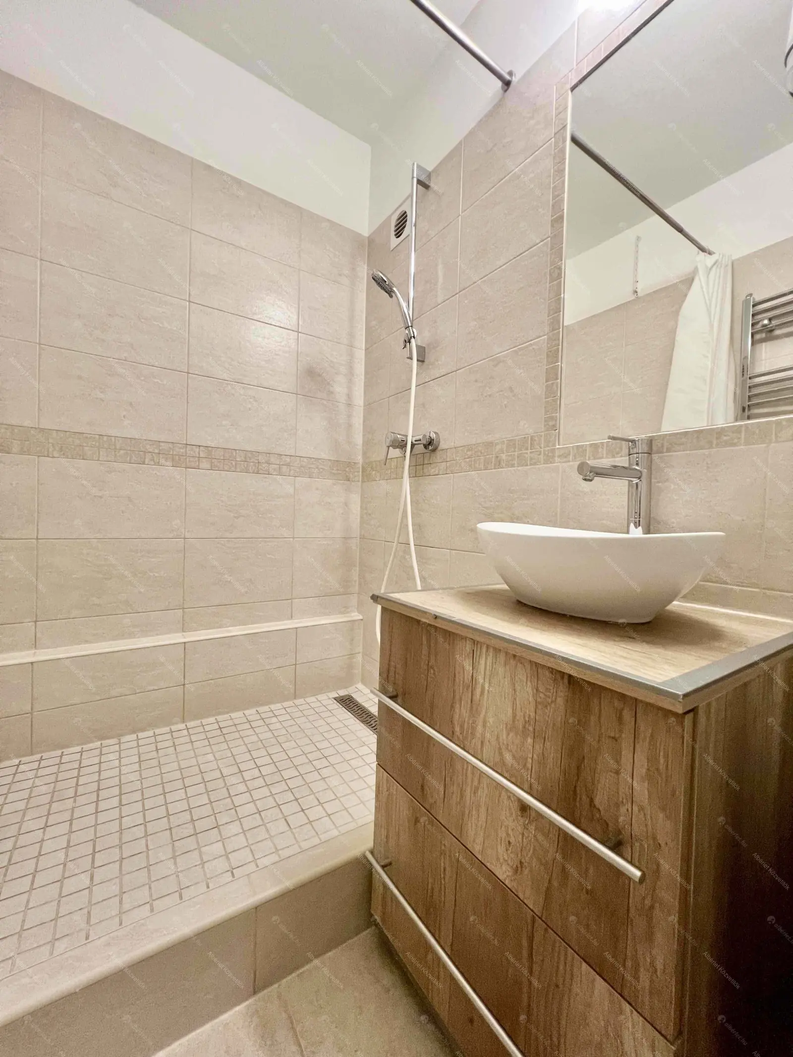 Kiadó albérlet 220000 Ft/hó áron: Budapest, III. kerület  Solymár utca. Mérete: 48 nm, 2 szobás | Alberlet.hu - 6642840