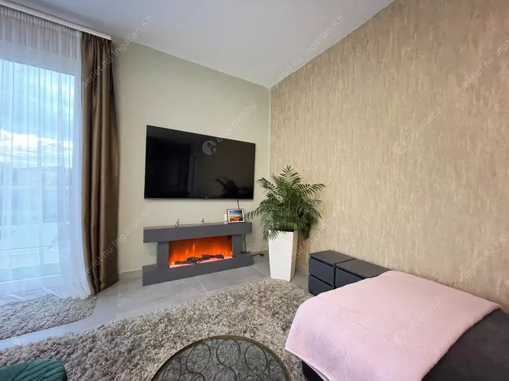 Kiadó albérlet 450000 Ft/hó áron: Budapest, III. kerület  Szent István utca. Mérete: 80 nm, 2 szobás | Alberlet.hu - 6597495