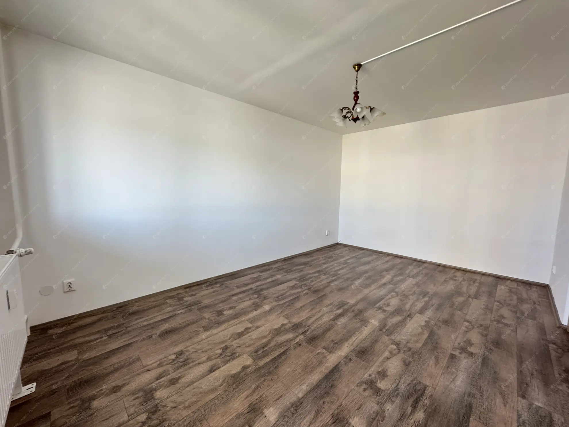 Kiadó albérlet 230000 Ft/hó áron: Budapest, III. kerület  Szentendrei út. Mérete: 51 nm, 2 szobás | Alberlet.hu - 6553600