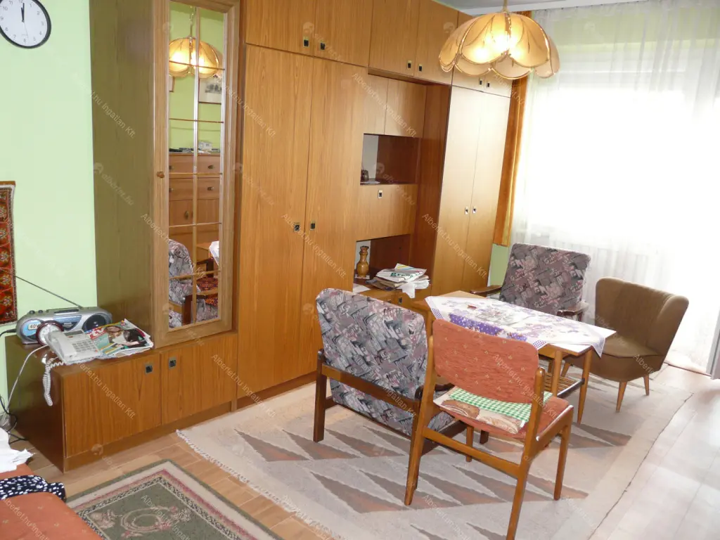 Kiadó albérlet 220000 Ft/hó áron: Budapest, III. kerület  Szentendrei út. Mérete: 51 nm, 1 szobás | Alberlet.hu - 6649194