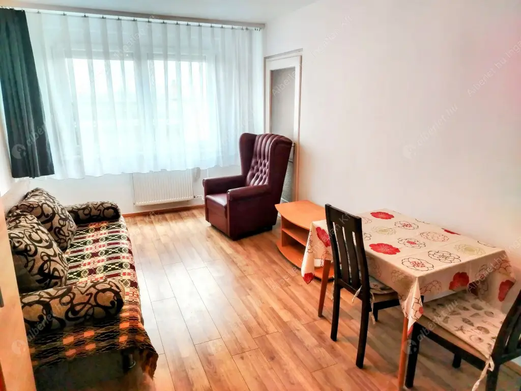 Kiadó albérlet 220000 Ft/hó áron: Budapest, III. kerület  Szentendrei út. Mérete: 52 nm, 2 szobás | Alberlet.hu - 6550954