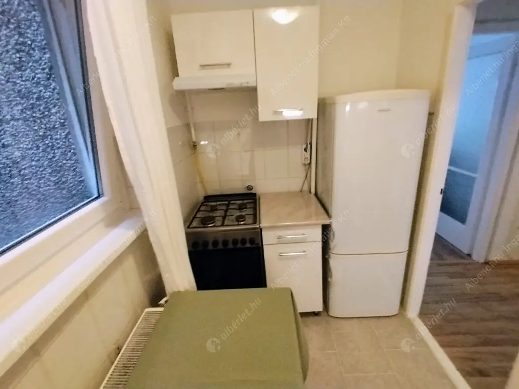 Kiadó albérlet 220000 Ft/hó áron: Budapest, III. kerület  Szentendrei út. Mérete: 52 nm, 2 szobás | Alberlet.hu - 6550961