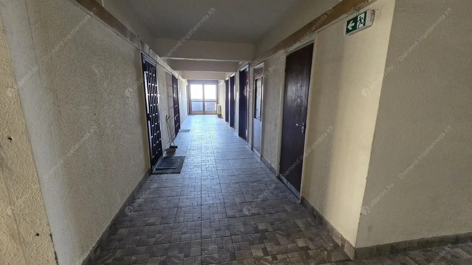 Kiadó albérlet 250000 Ft/hó áron: Budapest, III. kerület  Szentendrei út. Mérete: 54 nm, 2 szobás | Alberlet.hu - 6629435