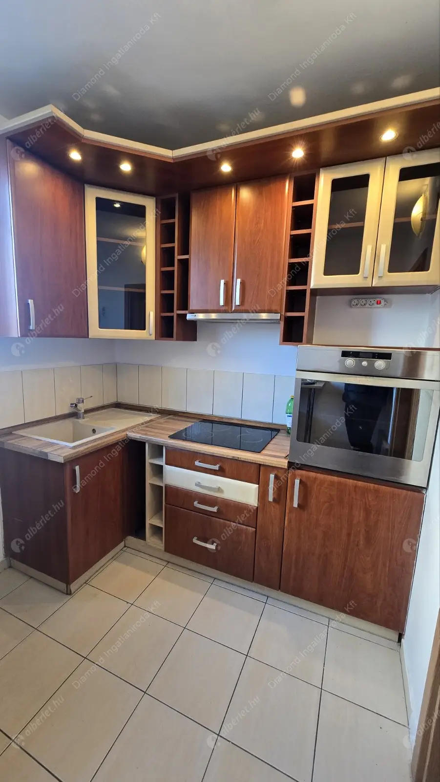 Kiadó albérlet 250000 Ft/hó áron: Budapest, III. kerület  Szentendrei út. Mérete: 54 nm, 2 szobás | Alberlet.hu - 6629443