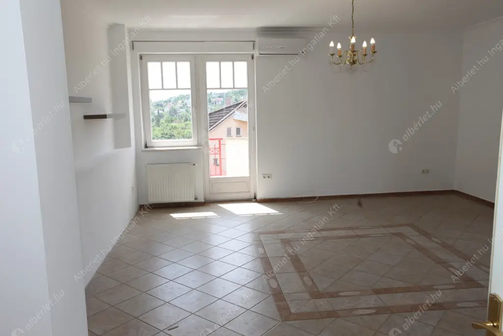 Kiadó albérlet 450000 Ft/hó áron: Budapest, III. kerület  Szépvölgyi út. Mérete: 130 nm, 3 szobás | Alberlet.hu - 6559864