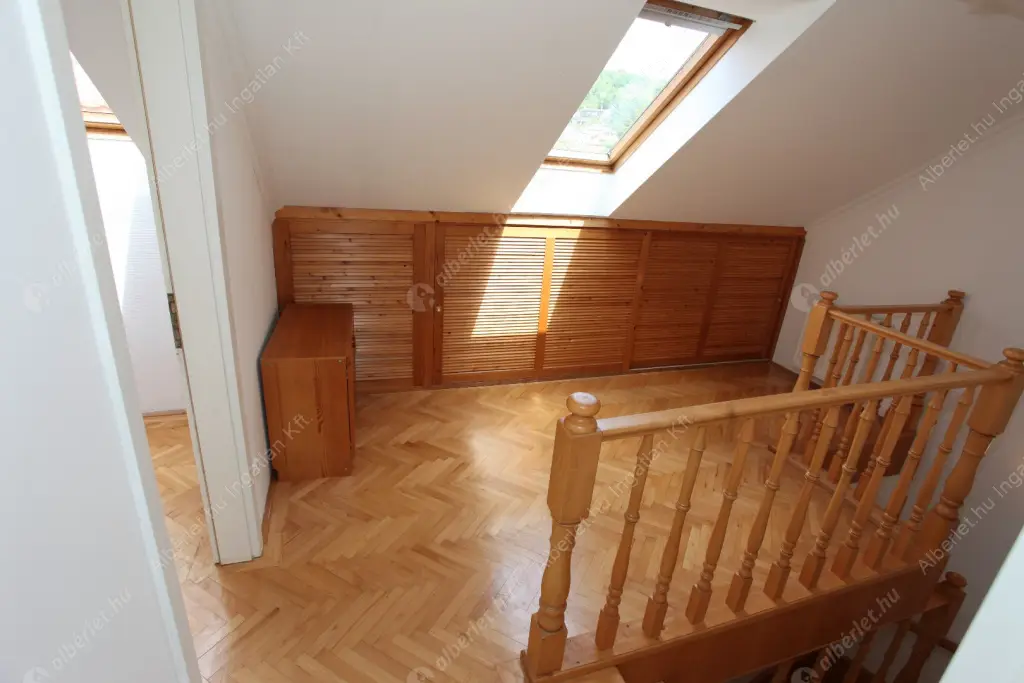 Kiadó albérlet 450000 Ft/hó áron: Budapest, III. kerület  Szépvölgyi út. Mérete: 130 nm, 3 szobás | Alberlet.hu - 6559865