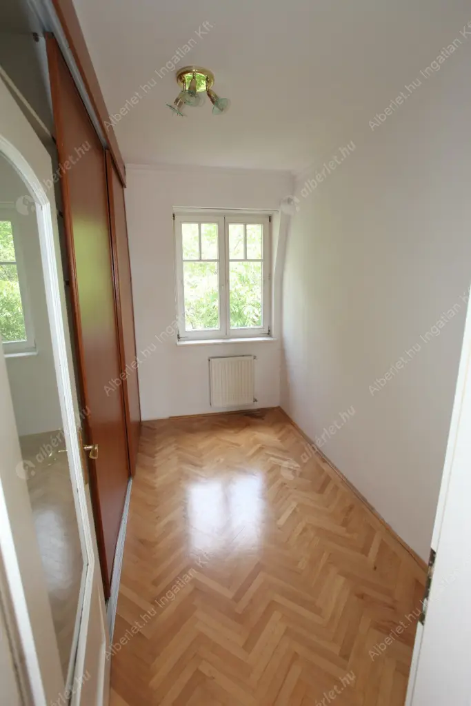 Kiadó albérlet 450000 Ft/hó áron: Budapest, III. kerület  Szépvölgyi út. Mérete: 130 nm, 3 szobás | Alberlet.hu - 6559867