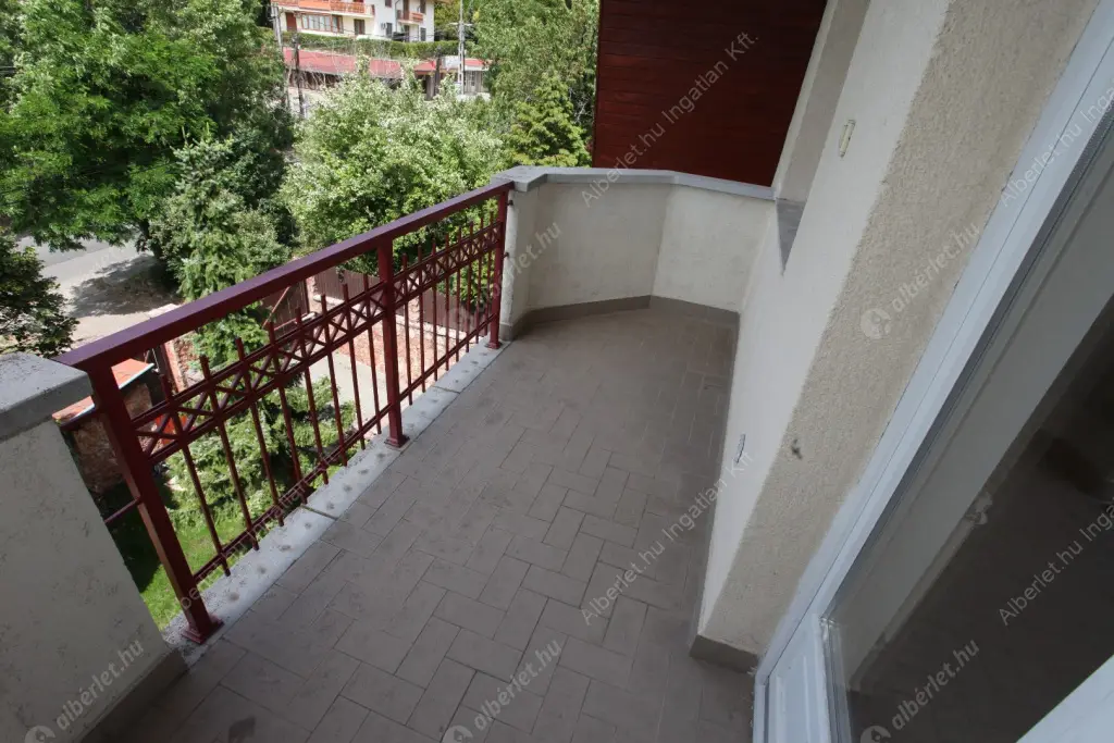 Kiadó albérlet 450000 Ft/hó áron: Budapest, III. kerület  Szépvölgyi út. Mérete: 130 nm, 3 szobás | Alberlet.hu - 6559868