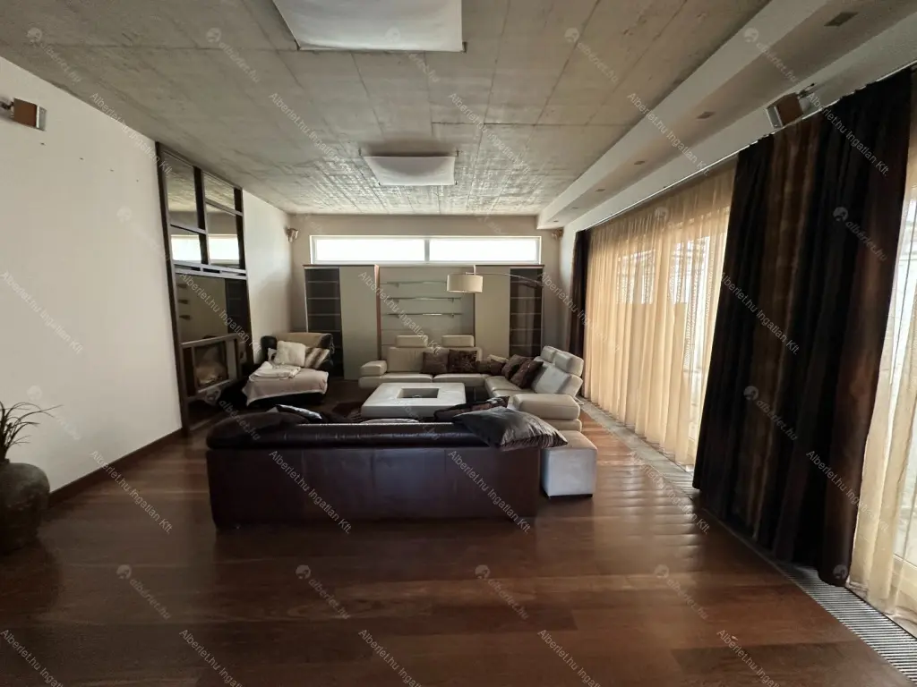 Kiadó albérlet 2300000 Ft/hó áron: Budapest, III. kerület  Szépvölgyi út. Mérete: 180 nm, 5 szobás | Alberlet.hu - 6702265