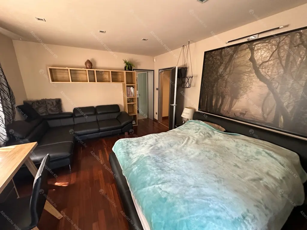 Kiadó albérlet 2300000 Ft/hó áron: Budapest, III. kerület  Szépvölgyi út. Mérete: 180 nm, 5 szobás | Alberlet.hu - 6702281