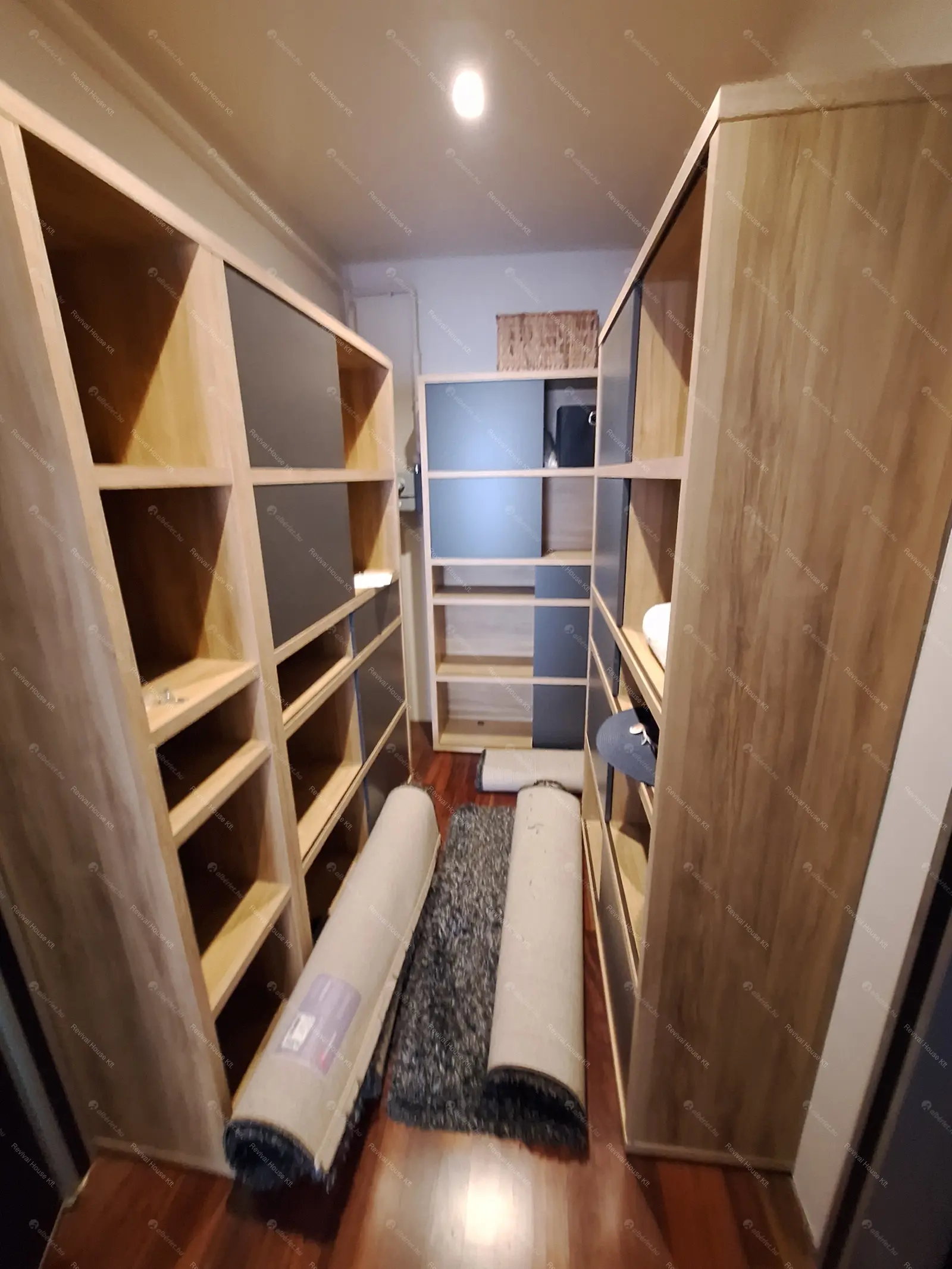 Kiadó albérlet 2300000 Ft/hó áron: Budapest, III. kerület  Szépvölgyi út. Mérete: 350 nm, 6 szobás | Alberlet.hu - 6704670