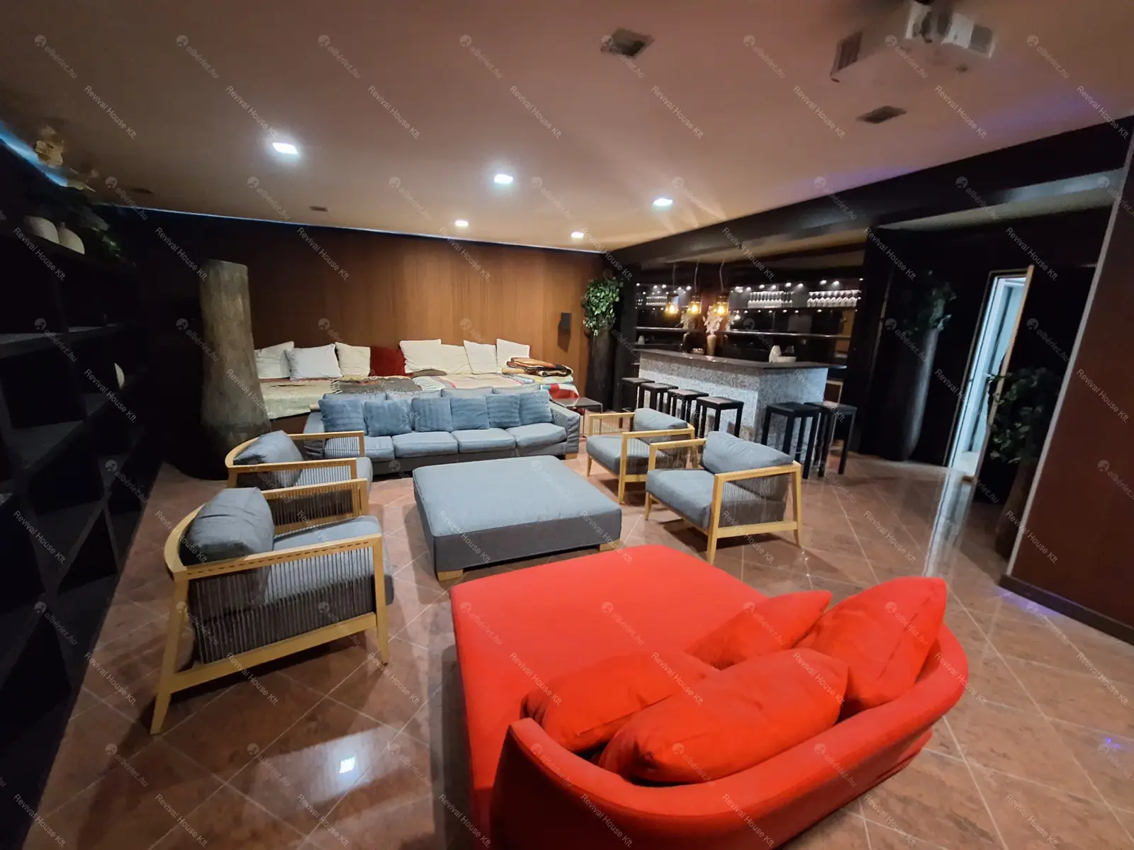 Kiadó albérlet 2300000 Ft/hó áron: Budapest, III. kerület  Szépvölgyi út. Mérete: 350 nm, 6 szobás | Alberlet.hu - 6704677