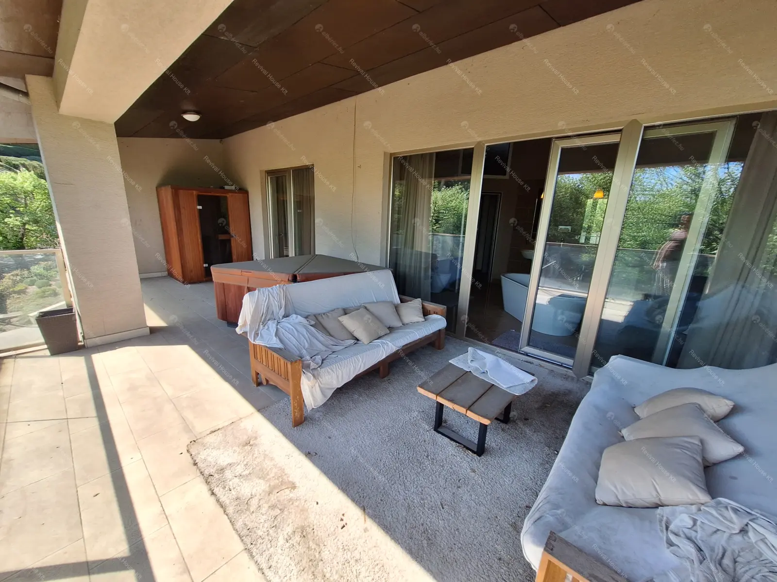 Kiadó albérlet 2300000 Ft/hó áron: Budapest, III. kerület  Szépvölgyi út. Mérete: 350 nm, 6 szobás | Alberlet.hu - 6704691