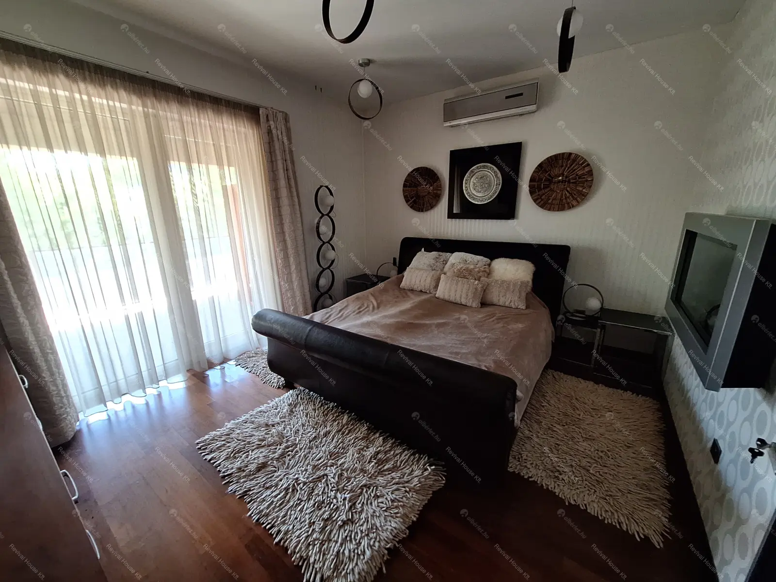 Kiadó albérlet 2300000 Ft/hó áron: Budapest, III. kerület  Szépvölgyi út. Mérete: 350 nm, 6 szobás | Alberlet.hu - 6704693