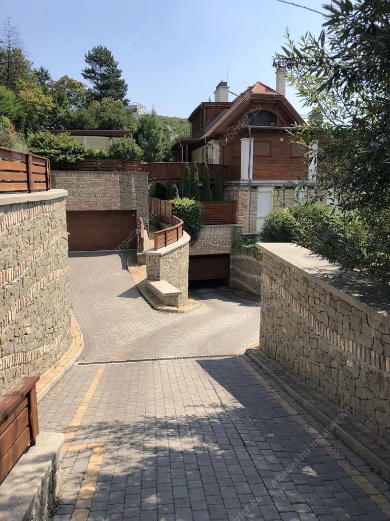 Kiadó albérlet 500000 Ft/hó áron: Budapest, III. kerület  Szépvölgyi út. Mérete: 85 nm, 3 szobás | Alberlet.hu - 6633216