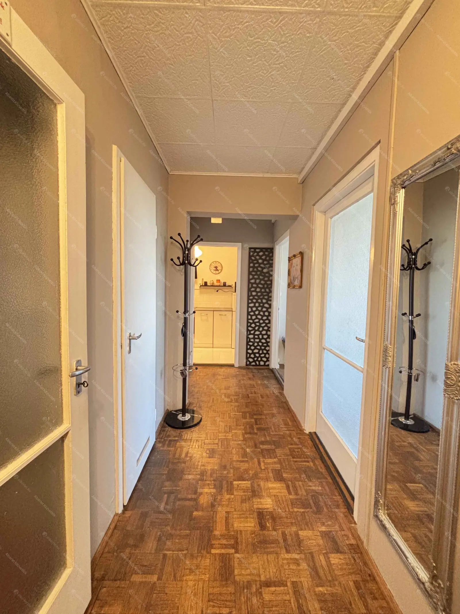 Kiadó albérlet 220000 Ft/hó áron: Budapest, III. kerület  Szőlő utca. Mérete: 49 nm, 2 szobás | Alberlet.hu - 6693389