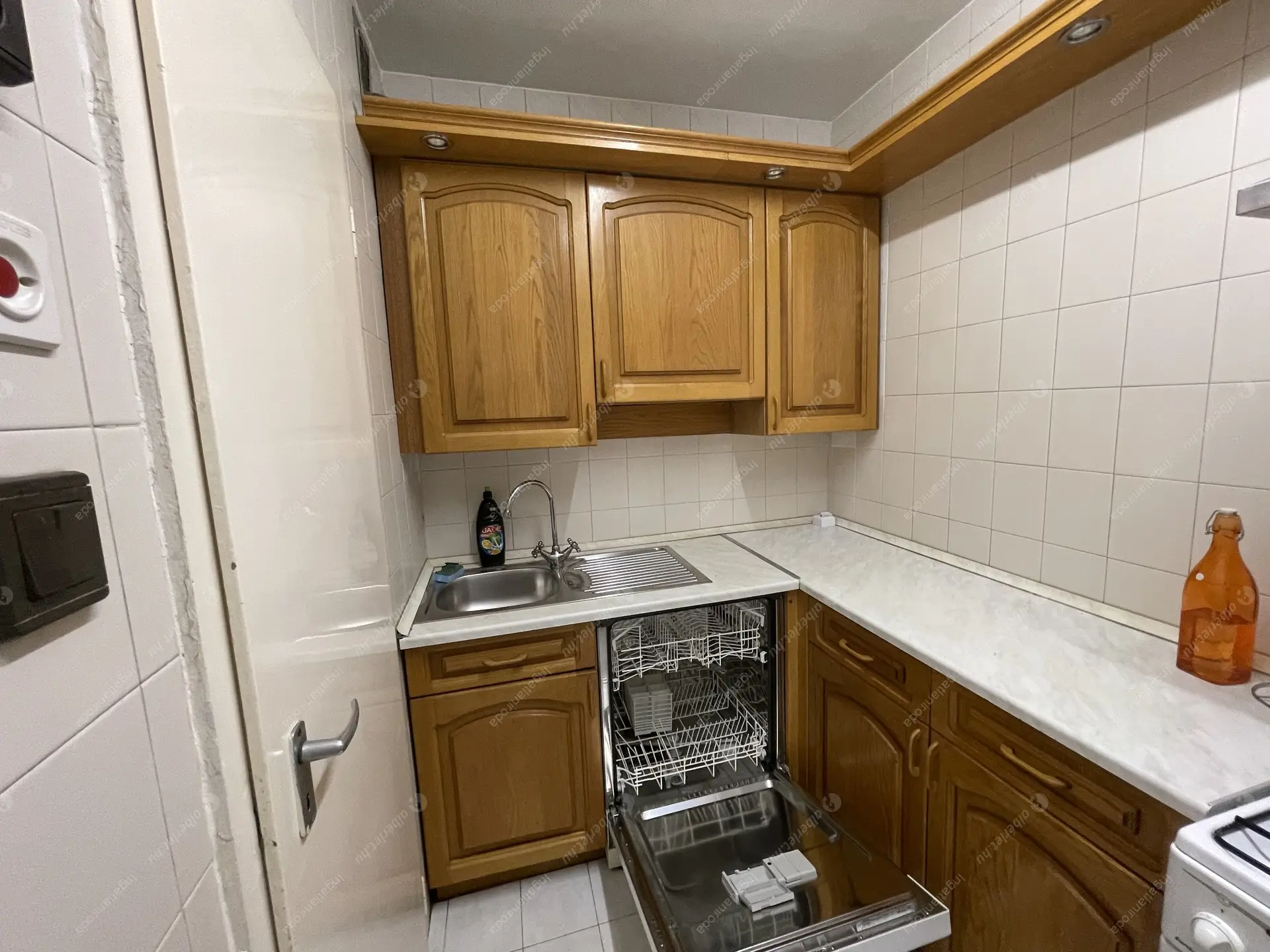 Kiadó albérlet 220000 Ft/hó áron: Budapest, III. kerület  Szőlő utca. Mérete: 50 nm, 2 szobás | Alberlet.hu - 5715521