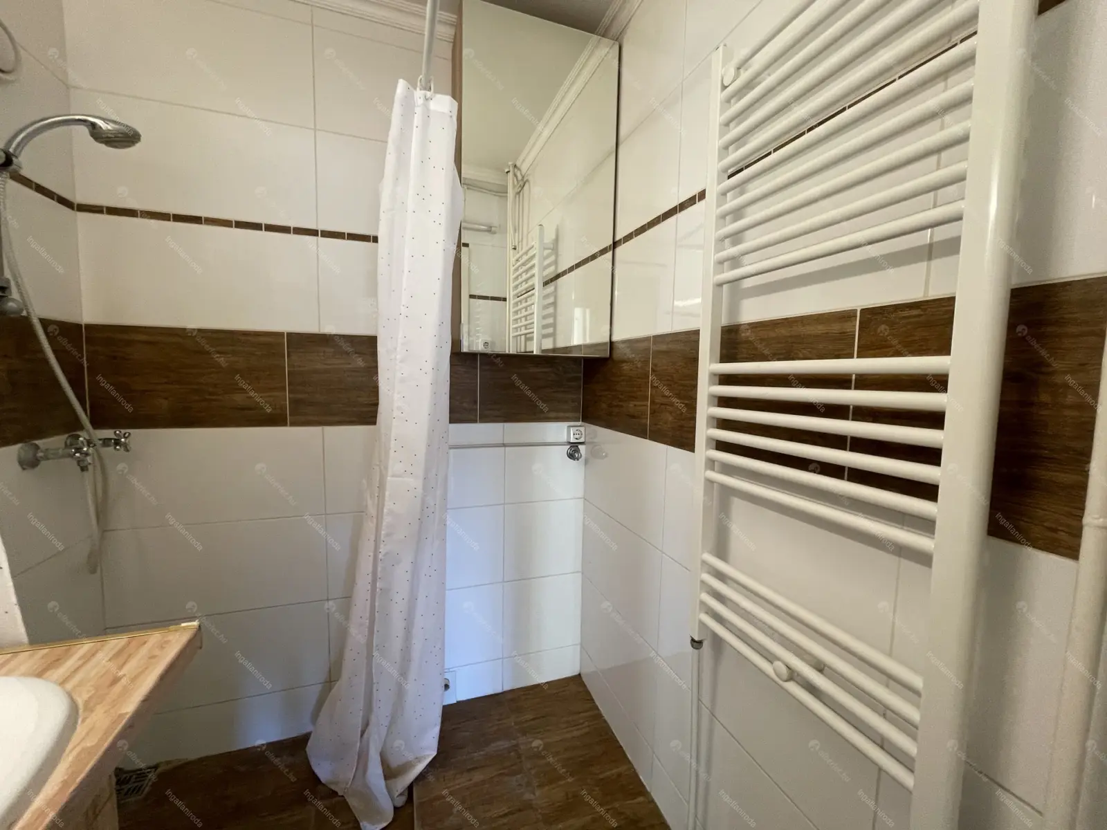 Kiadó albérlet 240000 Ft/hó áron: Budapest, III. kerület  Szőlő utca. Mérete: 54 nm, 2 szobás | Alberlet.hu - 5902602