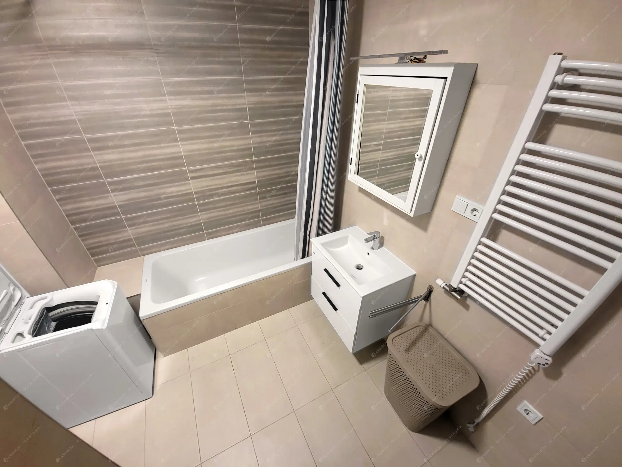 Kiadó albérlet 420000 Ft/hó áron: Budapest, III. kerület  Szőlő utca. Mérete: 75 nm, 3 szobás | Alberlet.hu - 6555392