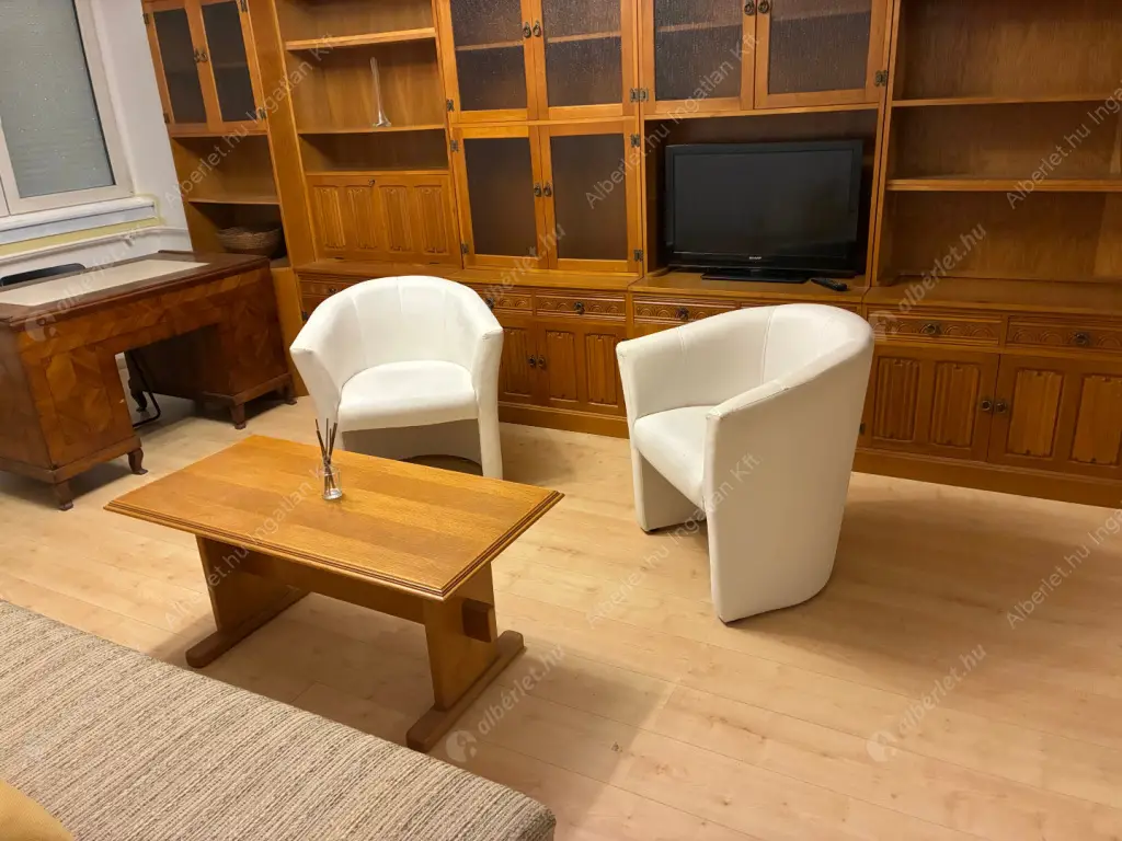 Kiadó albérlet 240000 Ft/hó áron: Budapest, III. kerület  Toboz utca. Mérete: 52 nm, 1 szobás | Alberlet.hu - 6632297