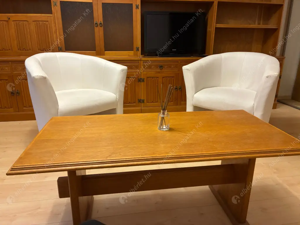 Kiadó albérlet 240000 Ft/hó áron: Budapest, III. kerület  Toboz utca. Mérete: 52 nm, 1 szobás | Alberlet.hu - 6632301