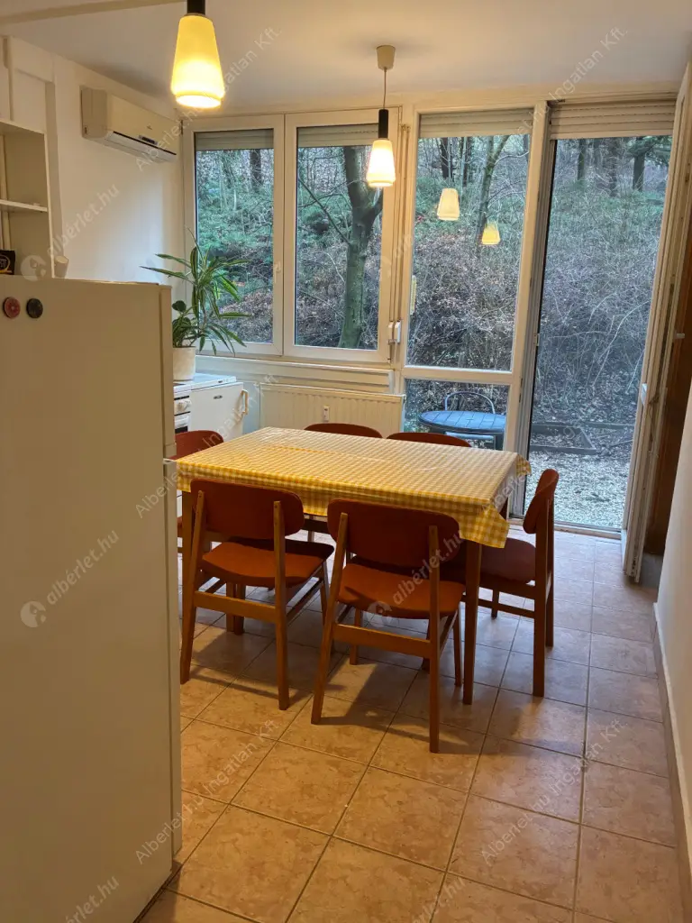 Kiadó albérlet 240000 Ft/hó áron: Budapest, III. kerület  Toboz utca. Mérete: 52 nm, 1 szobás | Alberlet.hu - 6632310