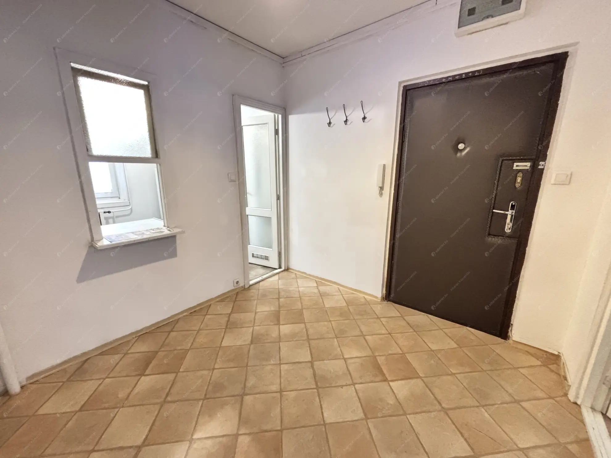 Kiadó albérlet 240000 Ft/hó áron: Budapest, III. kerület  Tóga utca. Mérete: 67 nm, 2 szobás | Alberlet.hu - 6612525