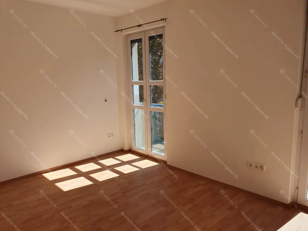 Kiadó albérlet 275000 Ft/hó áron: Budapest, III. kerület  Tündérliget utca. Mérete: 52 nm, 1 szobás | Alberlet.hu - 6706975