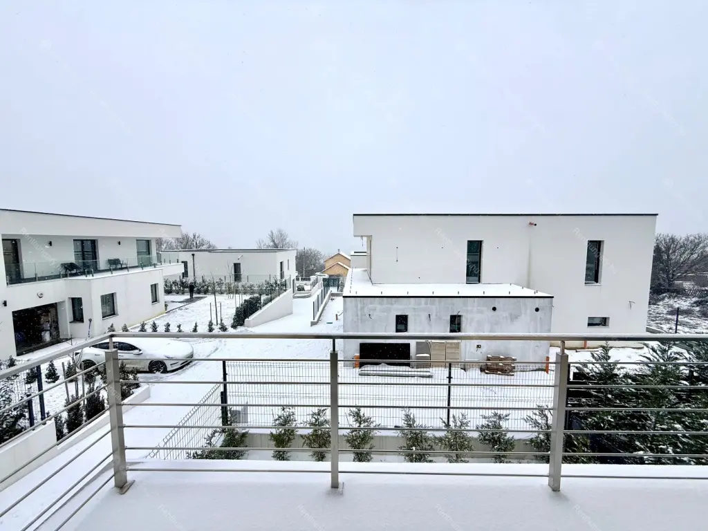 Kiadó albérlet 699000 Ft/hó áron: Budapest, III. kerület  Ürömfű utca. Mérete: 103 nm, 4 szobás | Alberlet.hu - 6640994