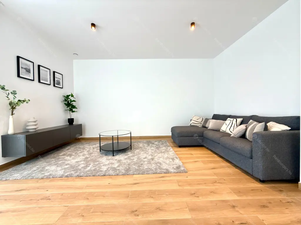 Kiadó albérlet 699000 Ft/hó áron: Budapest, III. kerület  Ürömfű utca. Mérete: 103 nm, 4 szobás | Alberlet.hu - 6640995