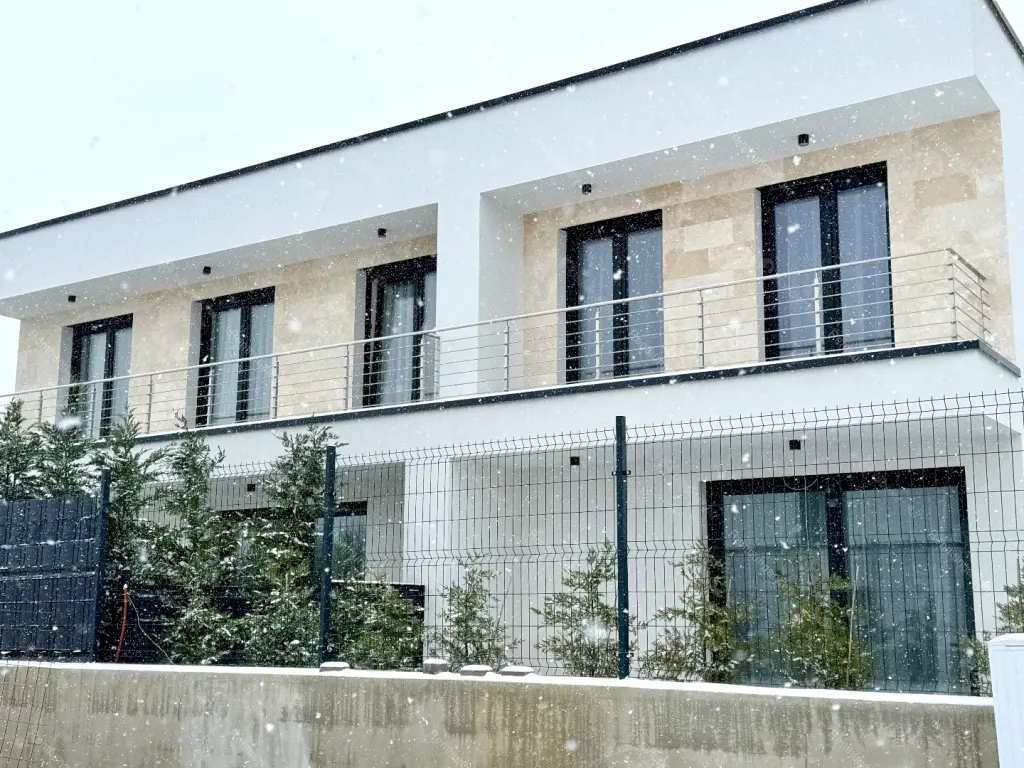 Kiadó albérlet 699000 Ft/hó áron: Budapest, III. kerület  Ürömfű utca. Mérete: 103 nm, 4 szobás | Alberlet.hu - 6641055