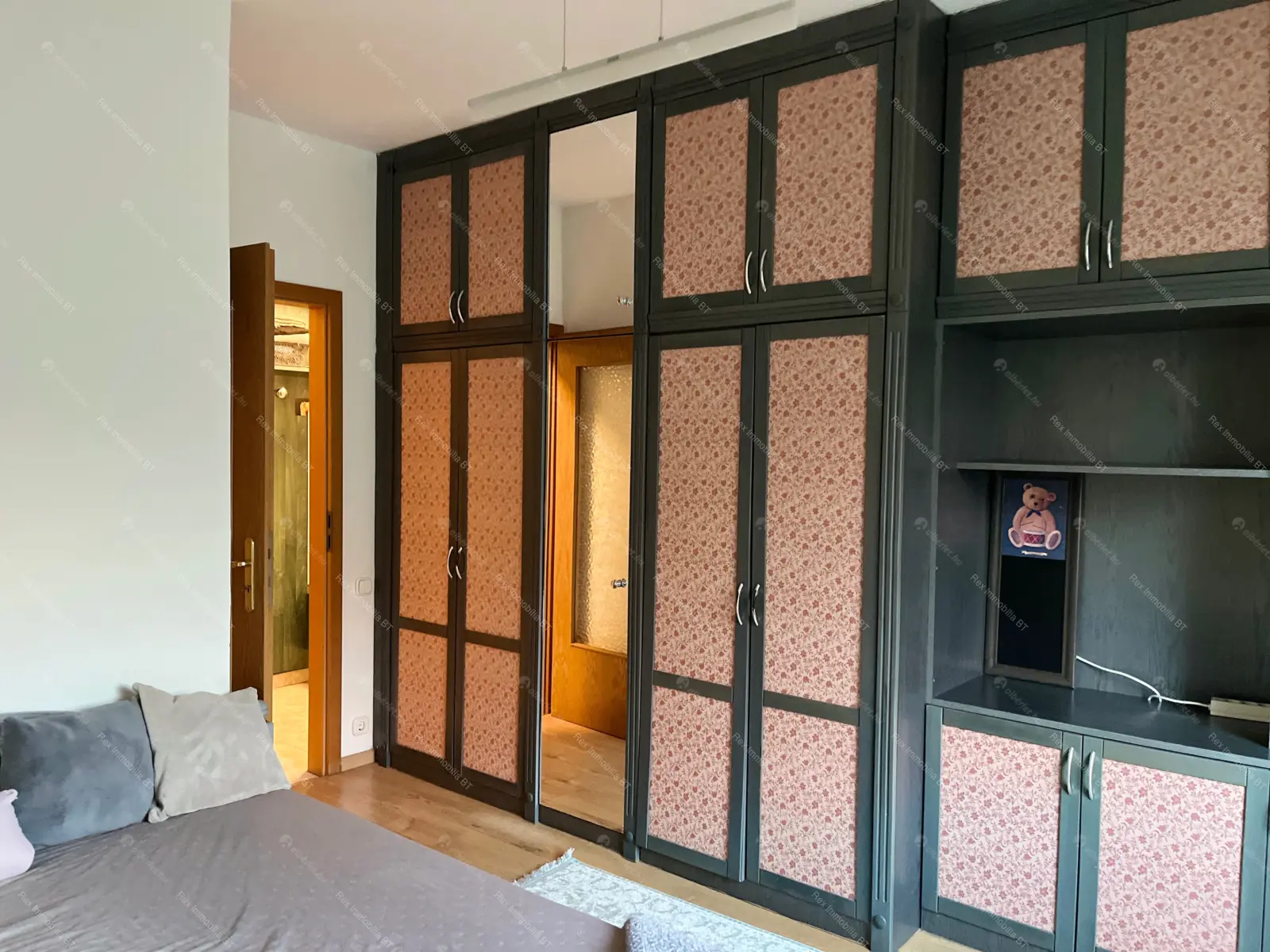 Kiadó albérlet 395000 Ft/hó áron: Budapest, III. kerület  Ürömi út. Mérete: 96 nm, 3 szobás | Alberlet.hu - 6675415